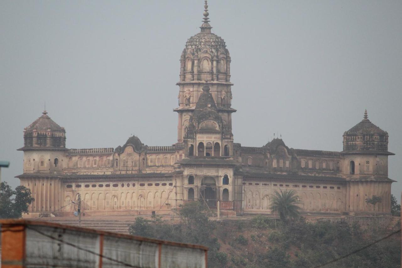 Sunset Backpackers Hostel Orchha Extérieur photo