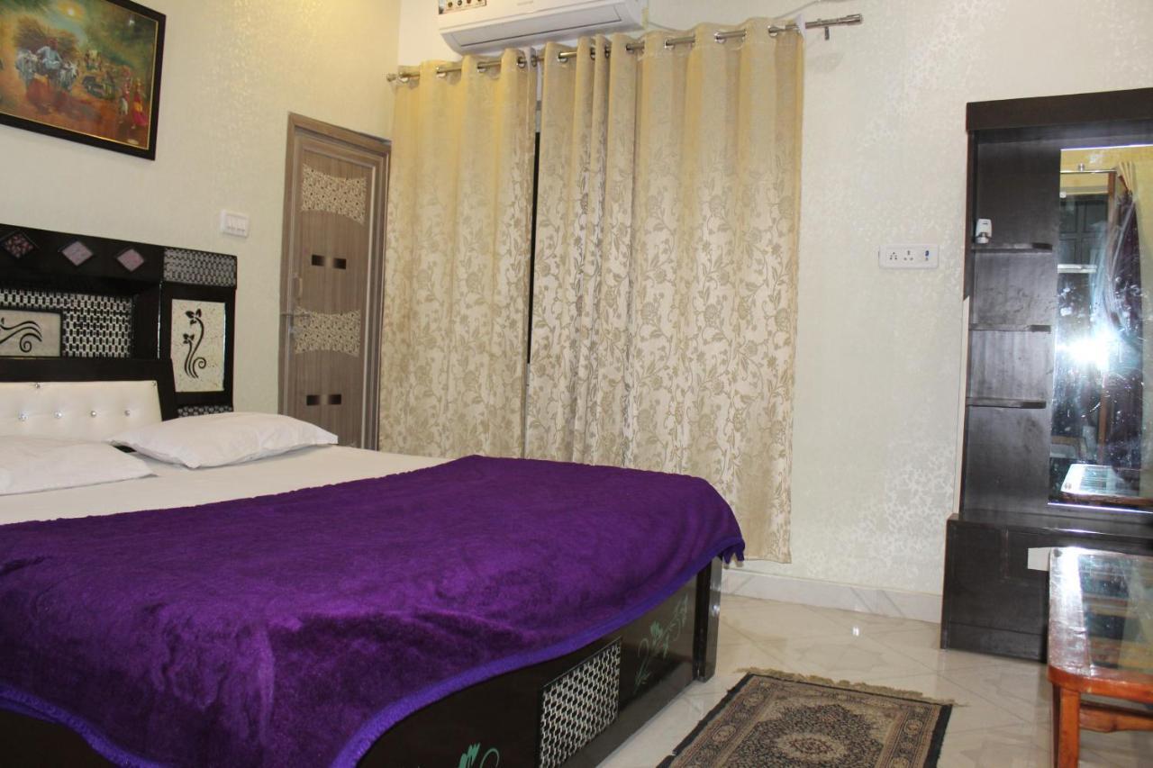 Sunset Backpackers Hostel Orchha Extérieur photo